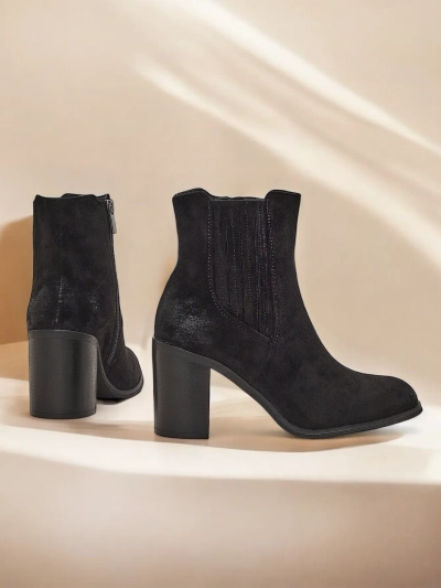 Royalfashion Eco-velúr női bokacsizma tömbsarkon Cesios