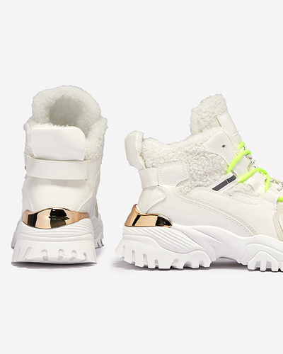 Fehér női sportcipő szőrmével és neonzöld fűzővel Sagglo- Footwear