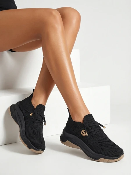 Royalfashion belebújós női textil sportcipő Teletta