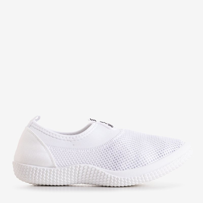 Női fehér cipő a Dominga mesh cipőkön - cipő