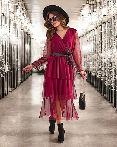 Royalfashion Női hosszú ruha fodrokkal