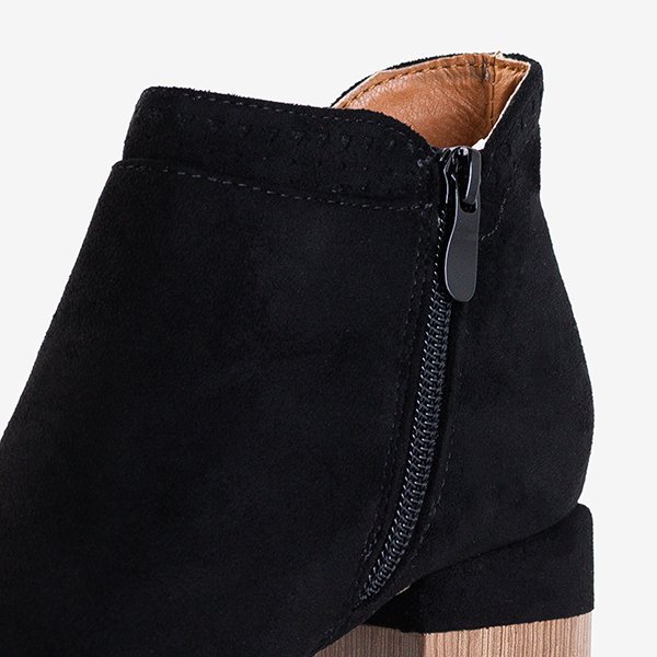 Fekete Tours szögletes sarkú csizma - Lábbeli