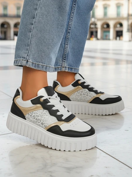 Royalfashion Callista női platformos tornacipő fekete eco bőr 40-es méret