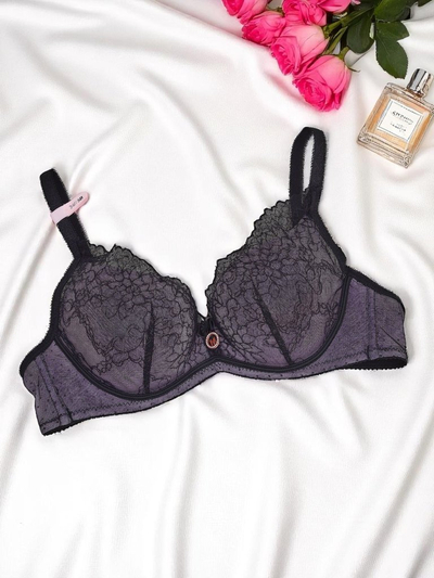 Royalfashion női push-up melltartó csipkével Romance Push-Up