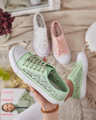 Royalfashion Női áttört cipő Niz