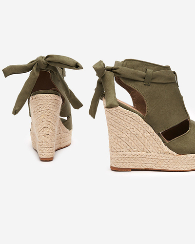 OUTLET Női magas sarkú szandál zöld színben Penetika - Lábbeli