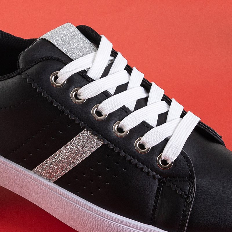 Női fekete cipők csillogó betéttel Melusine - Lábbeli