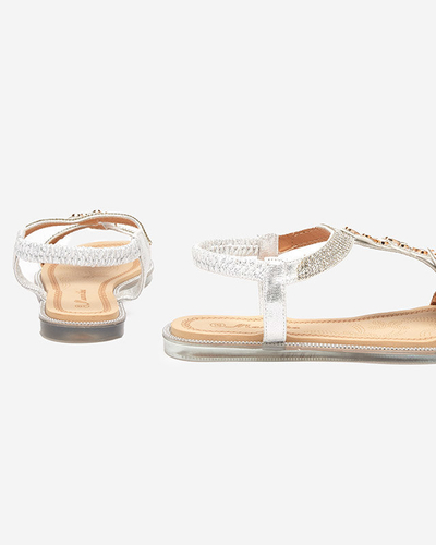 OUTLET Ezüst női szandál Soritis virággal - Lábbeli