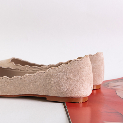 OUTLET Bézs színű női öko-velúr balerinák Antonelia - Cipők