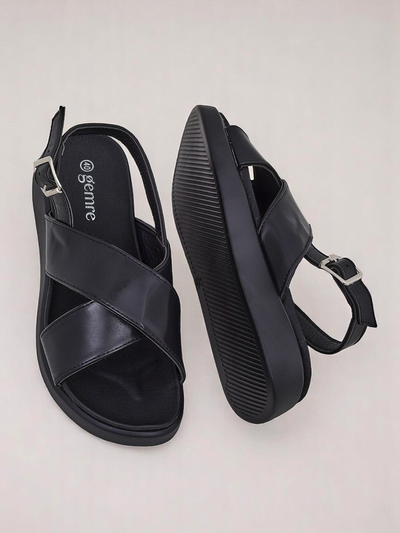 Royalfashion női vastag talpú Riva Star szandál