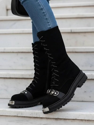 Royalfashion női csipkés csizma Werces