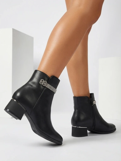 Qurette női strasszos bokacsizma