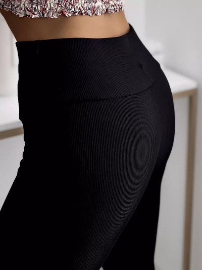 Női fekete bordás leggings - ruházat