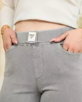 galambszürke || Világosszürke