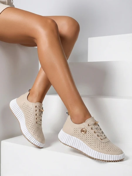 Royalfashion Női sportos fűzős sneaker Jovenes