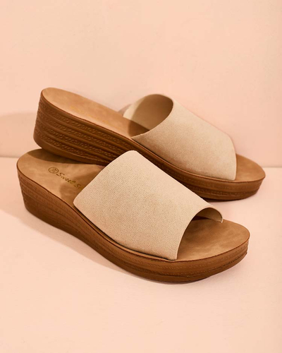 Royalfashion Női Saffil alacsony sarkú flip-flop