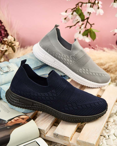 Royalfashion Női csúszós sportcipő Ennas