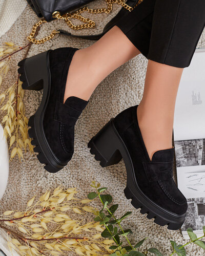 Royalfashion Női mokaszinok posztón Narvoti