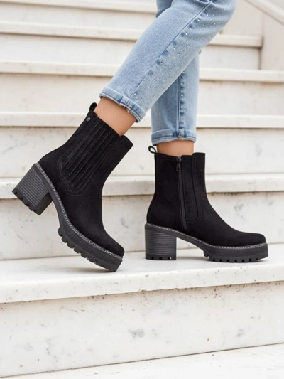 A Royalfashion Eco-suede női csizma egy posztban Segiag-tól