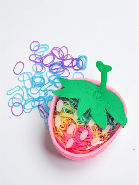 Royalfashion Sokszínű szilikon hajgumik Eper