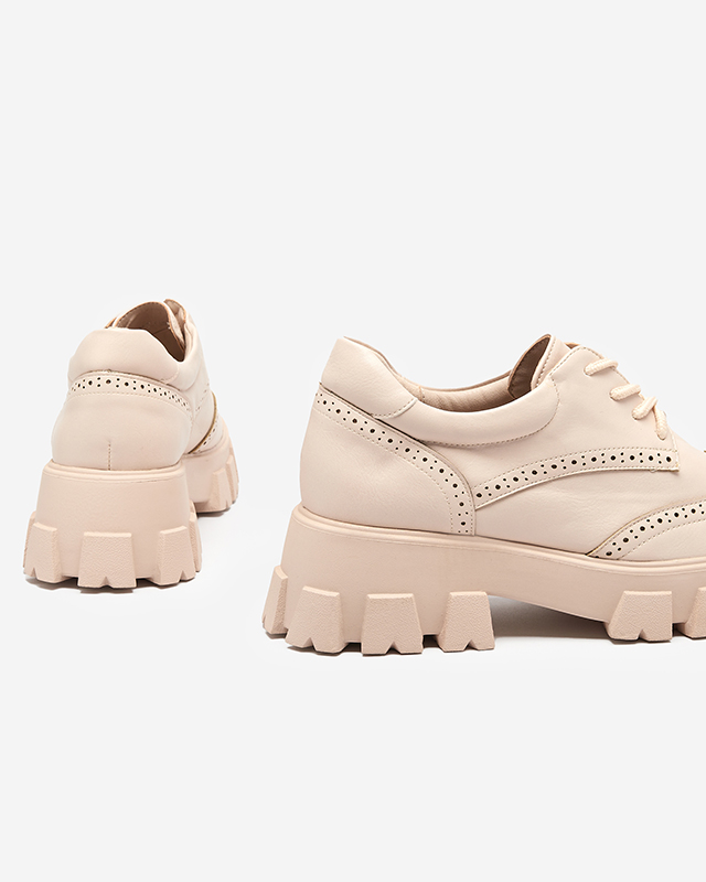 Bézs színű női cipő áttört díszítéssel Uneri - Lábbeli