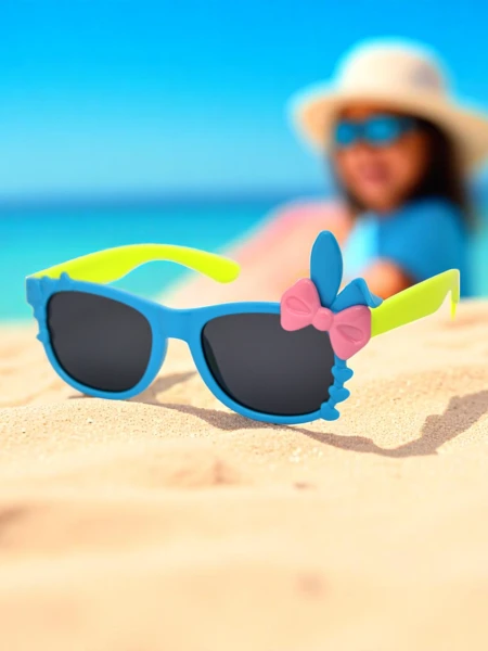 Royalfashion Bunny Shine gyerek napszemüveg díszítéssel