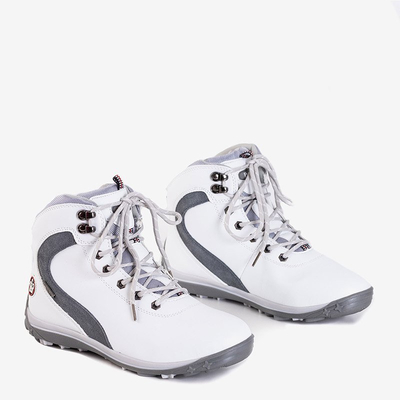 OUTLET Női fehér szigetelt hócsizma az Alfreda cégtől - Lábbeli