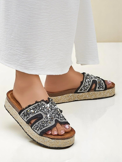 Royalfashion Női papucsok Candy Candy díszítéssel