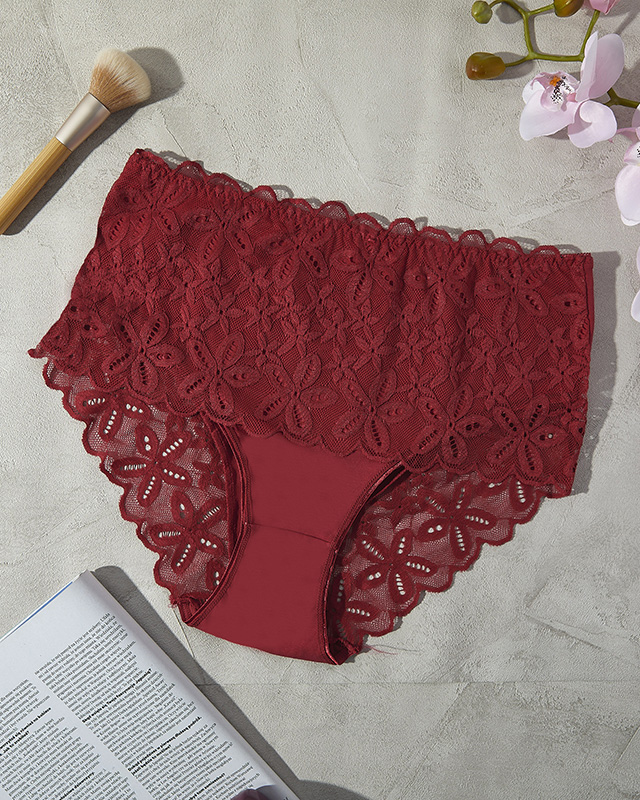Női csipkés bugyi bordó színben PLUS SIZE- Fehérnemű