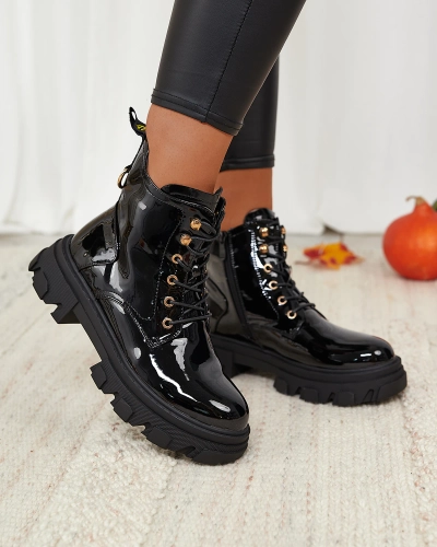 Royalfashion Fekete lakkozott női szigetelt bagger csizma Setogia