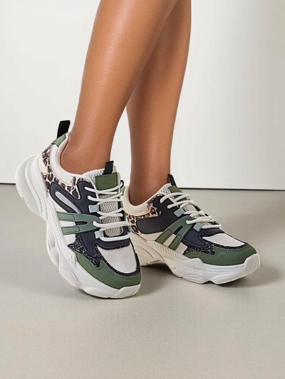 Royalfashion Női sportos sneakerek vastagabb talppal Aimo