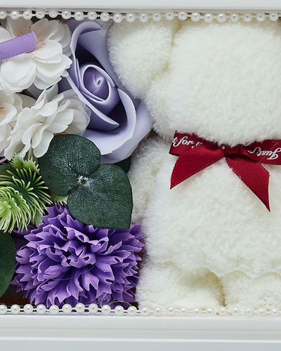 Royalfashion Flowerbox Virágok dobozban mackóval