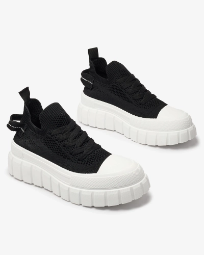 Női tornacipő fekete színben Juneasi - Lábbeli