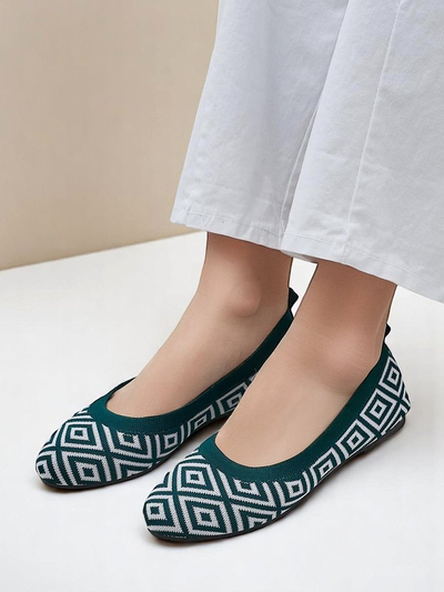 Royalfashion szövet női balerinacipő geometriai mintával Mérték