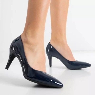 OUTLET Sötétkék lakkozott szivattyúk tűsarkú Brucie - Cipők