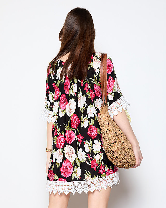 Fekete női virágos blúz PLUSZ MÉRET - Ruházat