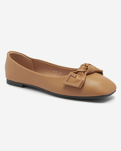 Női teve színű balerinák orrdíszítéssel Caxien- Footwear