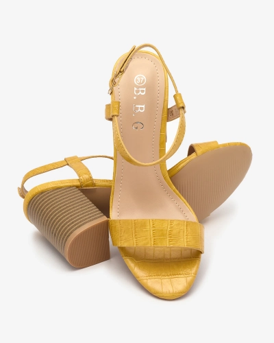 Sárga női szandál dombornyomással Francola- Footwear