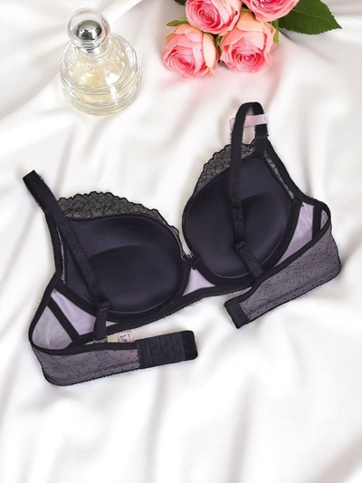 Royalfashion női push-up melltartó csipkével Romance Push-Up