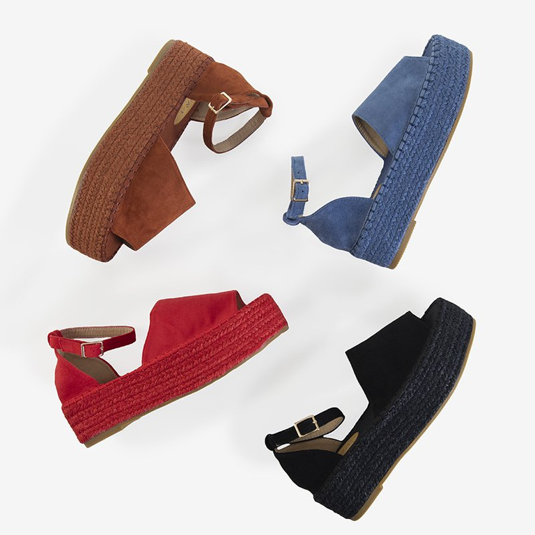 OUTLET Barna női szandál a Ponera platformon - Lábbeli