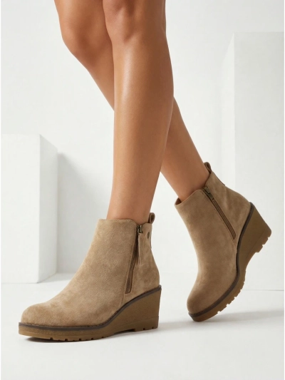 Zarrico női bokacsizma éktalpon