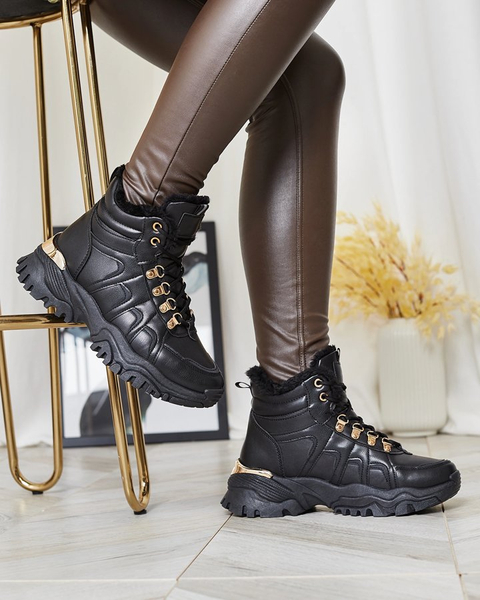 Royalfashion Női tornacipő szőrmével fekete Megigna