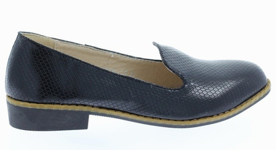 Czarne półbuty - Obuwie