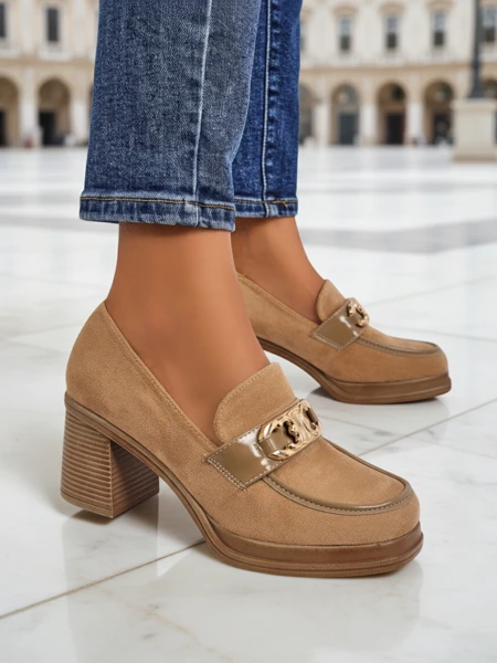 Női Perseida Loaferek – világosbarna velúr vastag sarkú elegáns