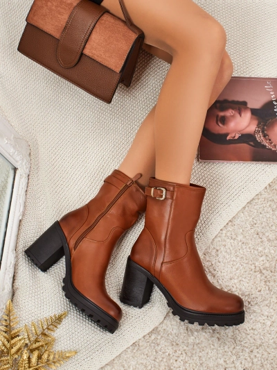 Sylvarra női eco bőr bokacsizma vastag sarokkal