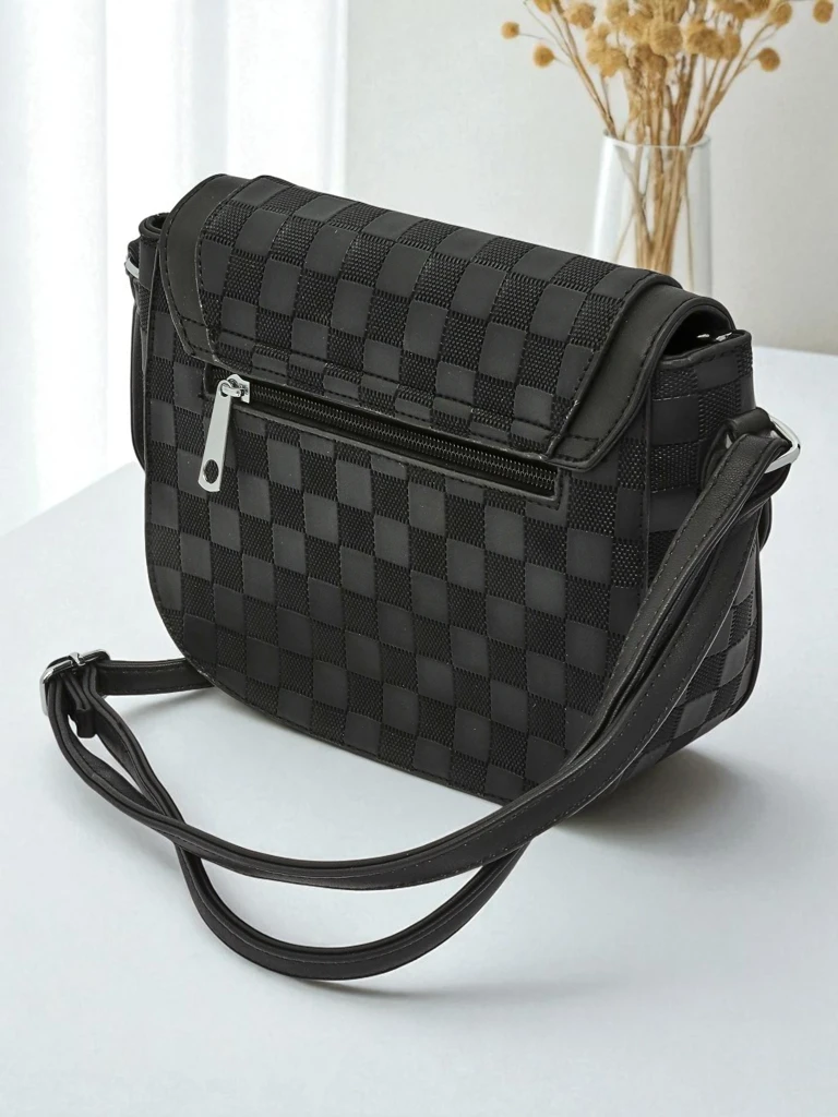 Royalfashion Női kis kézitáska ökobőrből Emily Grace