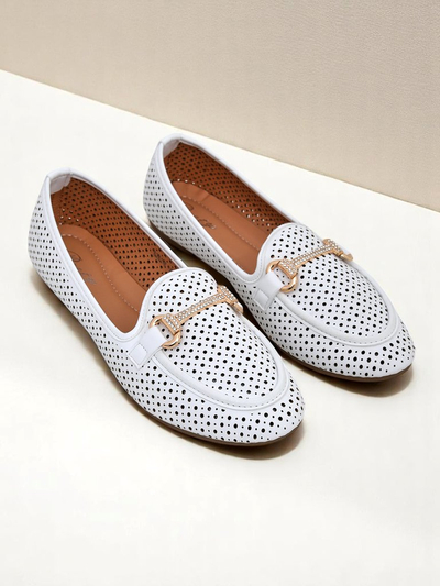 Royalfashion Lyukacsos női loaferek Rafalle