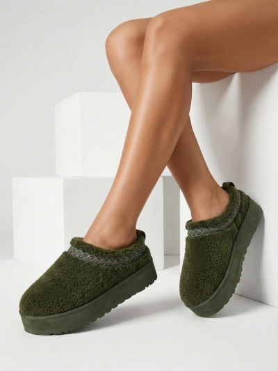 Royalfashion Rövid női havicipők Sesele