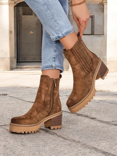 Royalfashion Eco-szövet női bokacsizma egy oszlopon Segiag