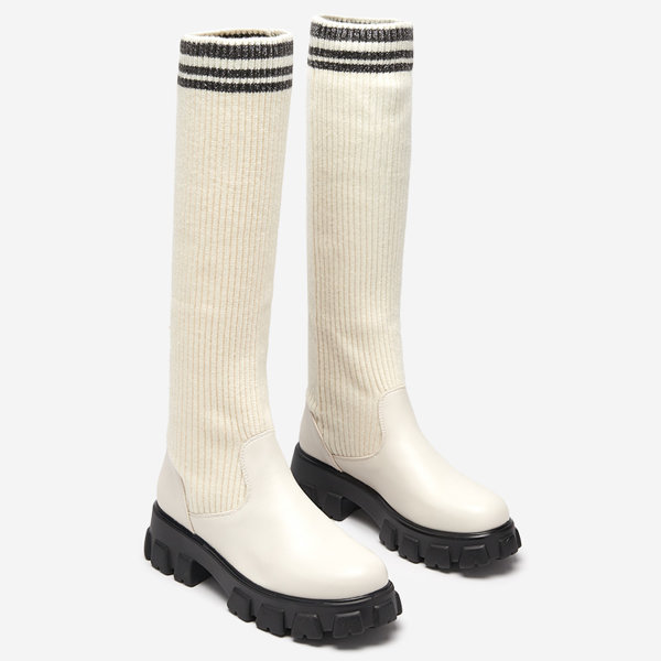 OUTLET Magas csúszós női csizma ercu színben Alerpi- Lábbeli